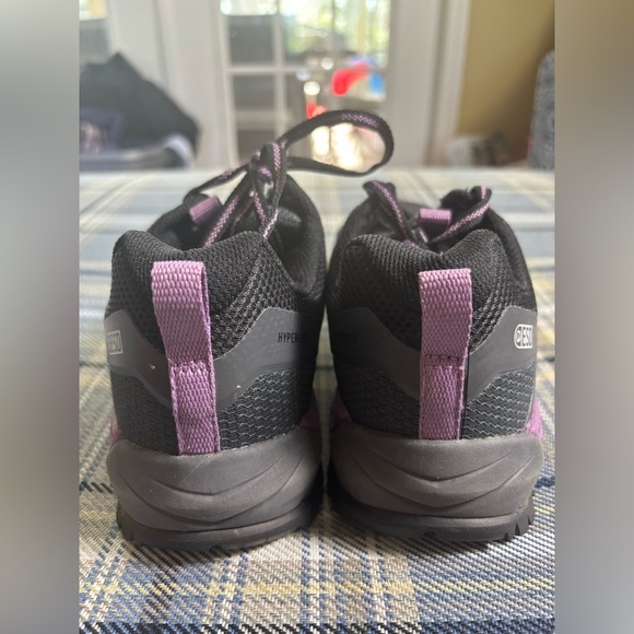 Merrell ASTM F2413-11 Black and Purple Boots 7.5 - Picture 3 of 11